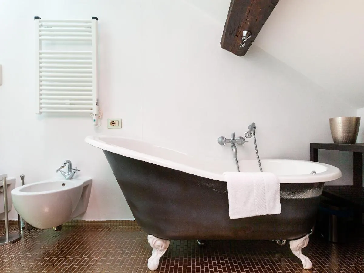 Easyhomes-San Marco Milan Appartement